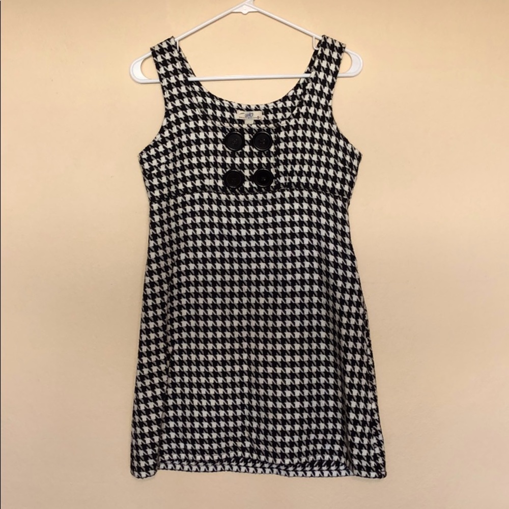 70s inspired Houndstooth dress